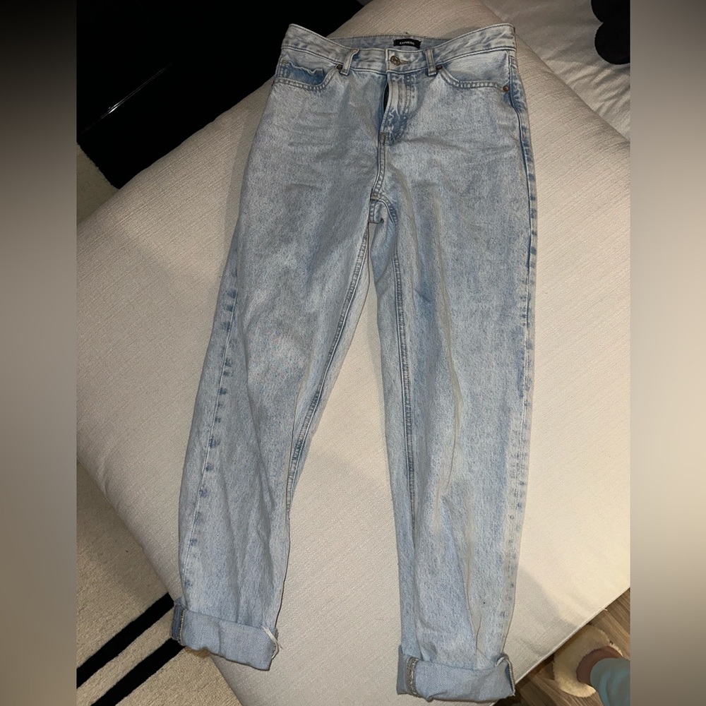 Express Jeans - Picture 3 of 4